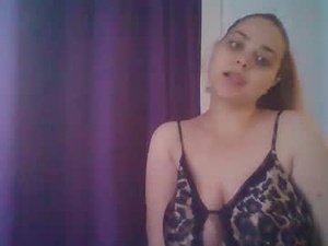 Screenshot from taylor_kaelia webcams
