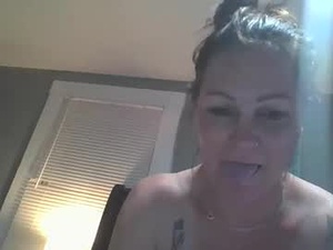Screenshot from tempcouple4now webcams