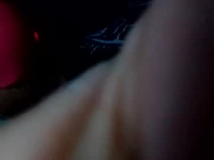 Screenshot from tenexp2059 webcams