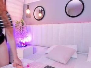 Screenshot from tessarouse_ webcams