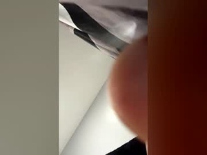 Screenshot from thebombxoxo69 webcams