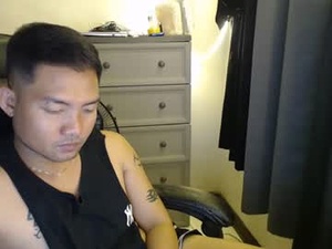 Screenshot from thefriskyasian webcams
