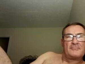 Screenshot from thegoldenman59 webcams