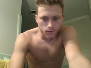 Screenshot from themystic429580 webcams