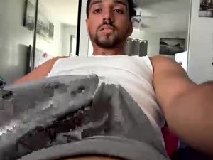 Screenshot from therealbs webcams