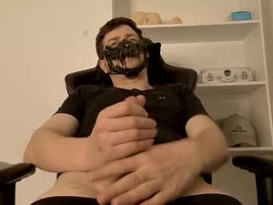 Screenshot from thick_chase webcams