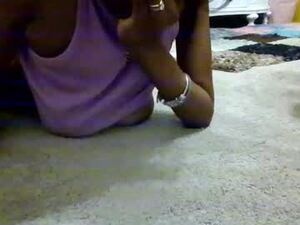 Screenshot from tinyblackbarbie webcams