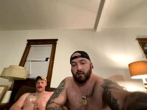 Screenshot from tj_dustin webcams