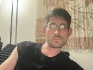 Screenshot from tmone86xxx webcams