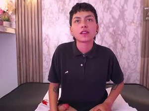Screenshot from tomie_lee webcams