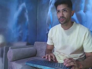 Screenshot from tonycosta_ webcams