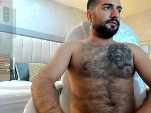 Screenshot from tonylatino_ webcams