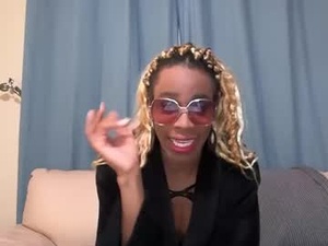 Screenshot from tranybigcock webcams