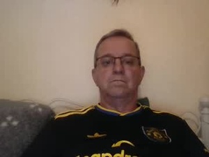 Screenshot from trev8331 webcams