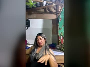 Screenshot from trina_trinidad webcams