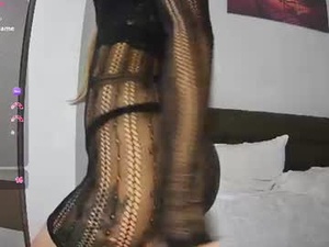 Screenshot from trissy_terry webcams