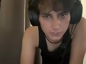 Screenshot from twink444u webcams