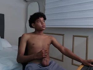 Screenshot from twink_alex19 webcams