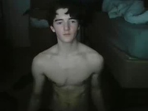 Screenshot from twinkboyboi69 webcams