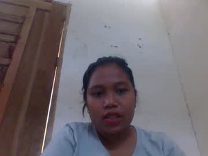 Screenshot from twinkle_purplemelon webcams