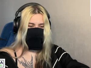 Screenshot from unaxyling webcams