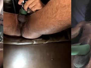 Screenshot from uniballboy webcams