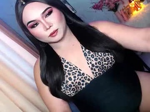 Screenshot from ur_greatest_obsession webcams