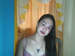 Screenshot from urasian_pinayjessaxxx webcams