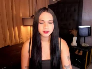 Screenshot from urhotsexyjulia webcams