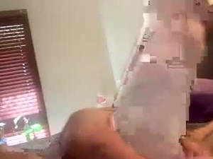 Screenshot from usemymeat77 webcams