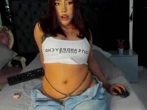 Screenshot from vaiolethsan webcams