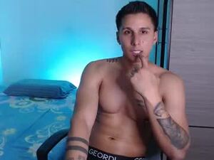Screenshot from valentinosex_1 webcams