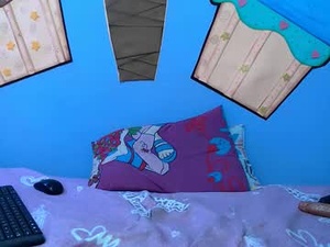 Screenshot from valeria18sexy webcams