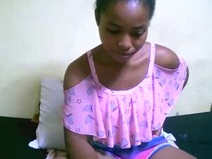 Screenshot from vanah344375 webcams