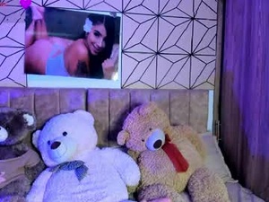 Screenshot from vanessa__lopez1 webcams