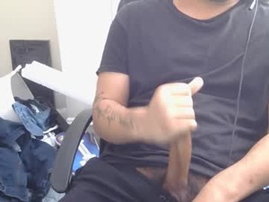 Screenshot from vaughnkay webcams