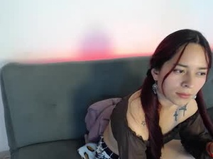 Screenshot from venus_red_69 webcams