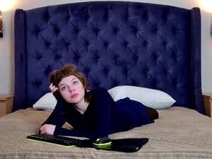 Screenshot from veronika_cartman webcams