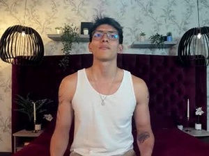 Screenshot from victor_oliveira_ webcams