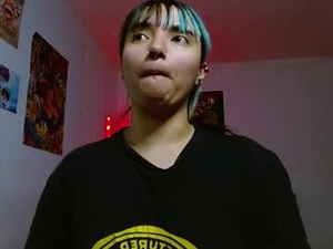 Screenshot from victoria_goddes webcams