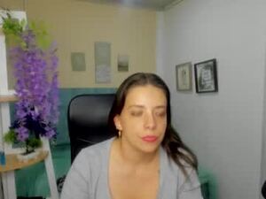 Screenshot from violeta_charis webcams