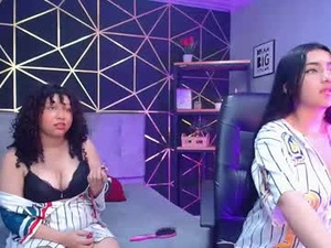 Screenshot from violeta_velle webcams