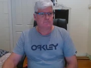 Screenshot from viper654321 webcams