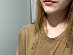 Screenshot from viviennewanko webcams