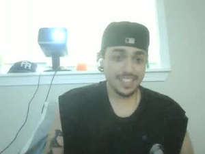 Screenshot from vizzy0428 webcams