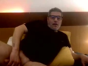 Screenshot from wapoedu7219 webcams