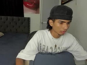 Screenshot from white_master444 webcams