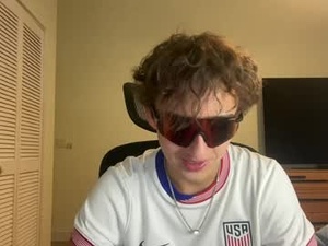 Screenshot from whiteboy770 webcams