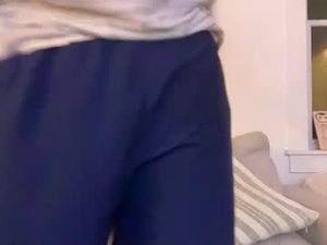 Screenshot from whiteslve4bbc webcams