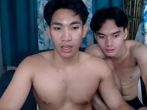 Screenshot from wildfacker_cale webcams